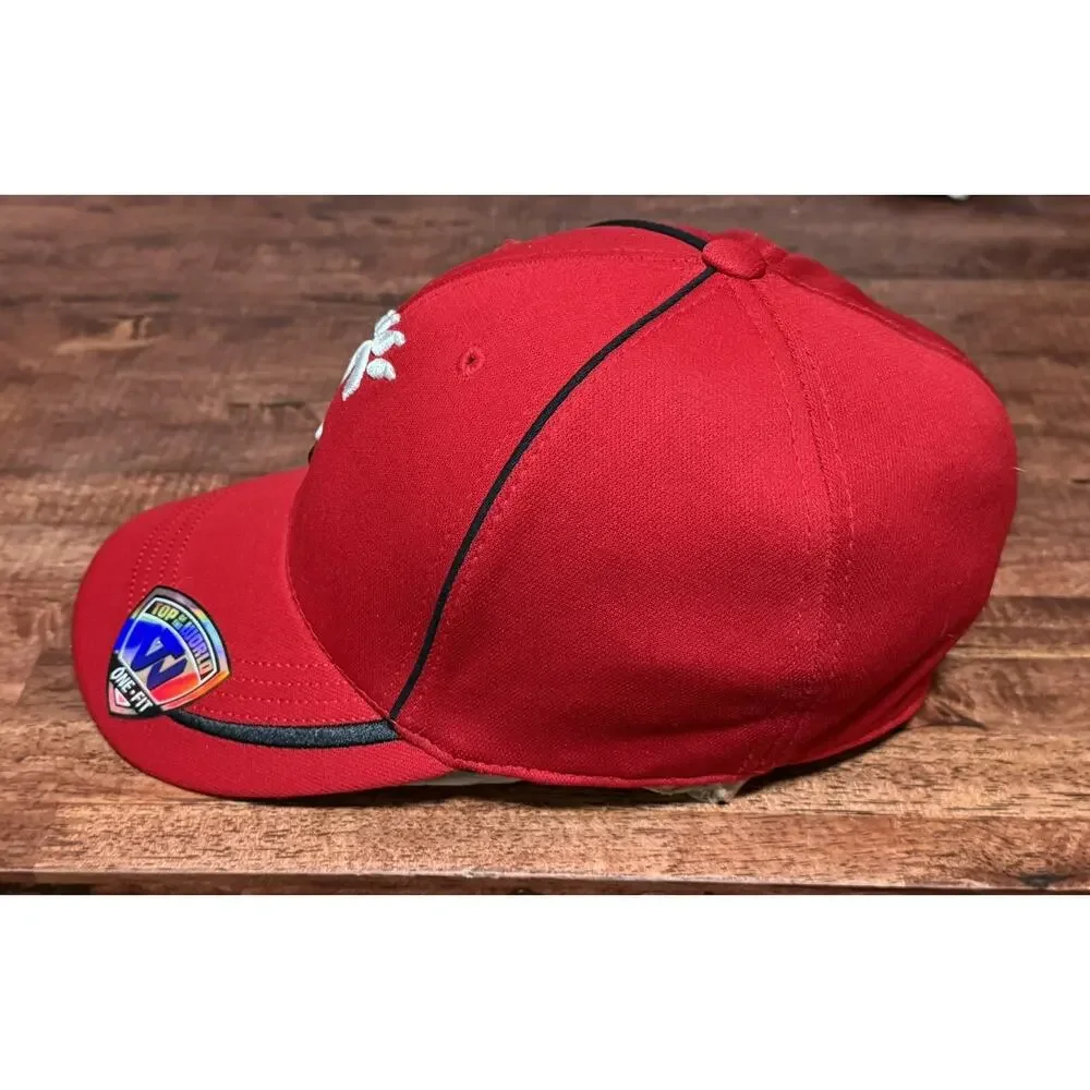 Cincinnati Bearcats Top of the World Stretch Fit Cap (Black) NWT Sz M/L